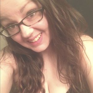 Meet your Posher, Rebecca